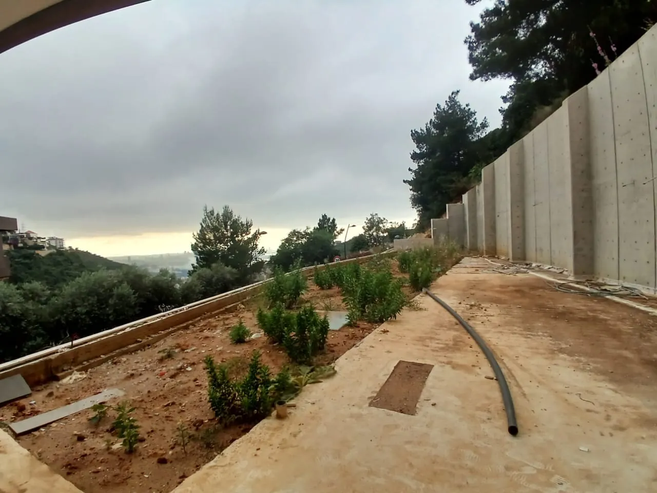 Spacious apartment with Terrace and garden For Sale in Byiada — الصورة 5