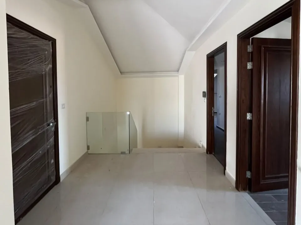 Brand New Rooftop Duplex with Open View For Sale in Koura — الصورة 4
