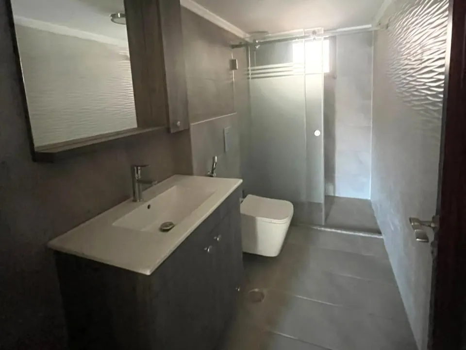 Brand New Apartment For Sale in Koura — الصورة 9