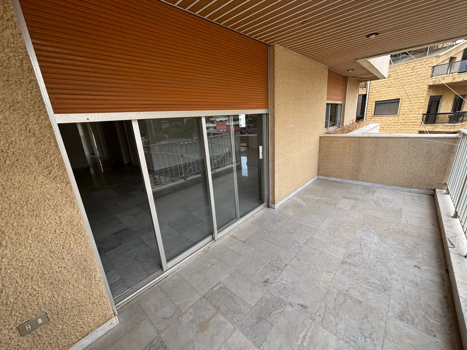 Unfurnished Apartment For Rent with Nice View in Biyada — photo 2