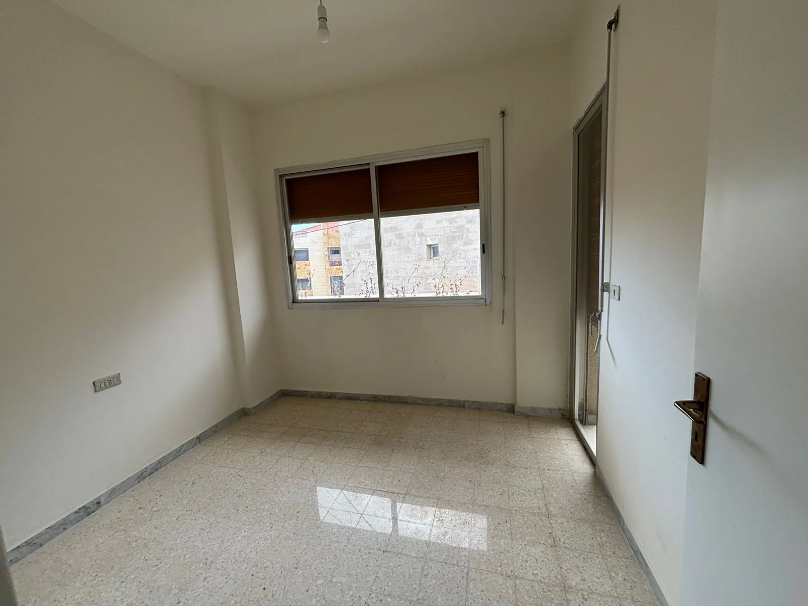 Unfurnished Apartment For Rent with Nice View in Biyada — photo 6