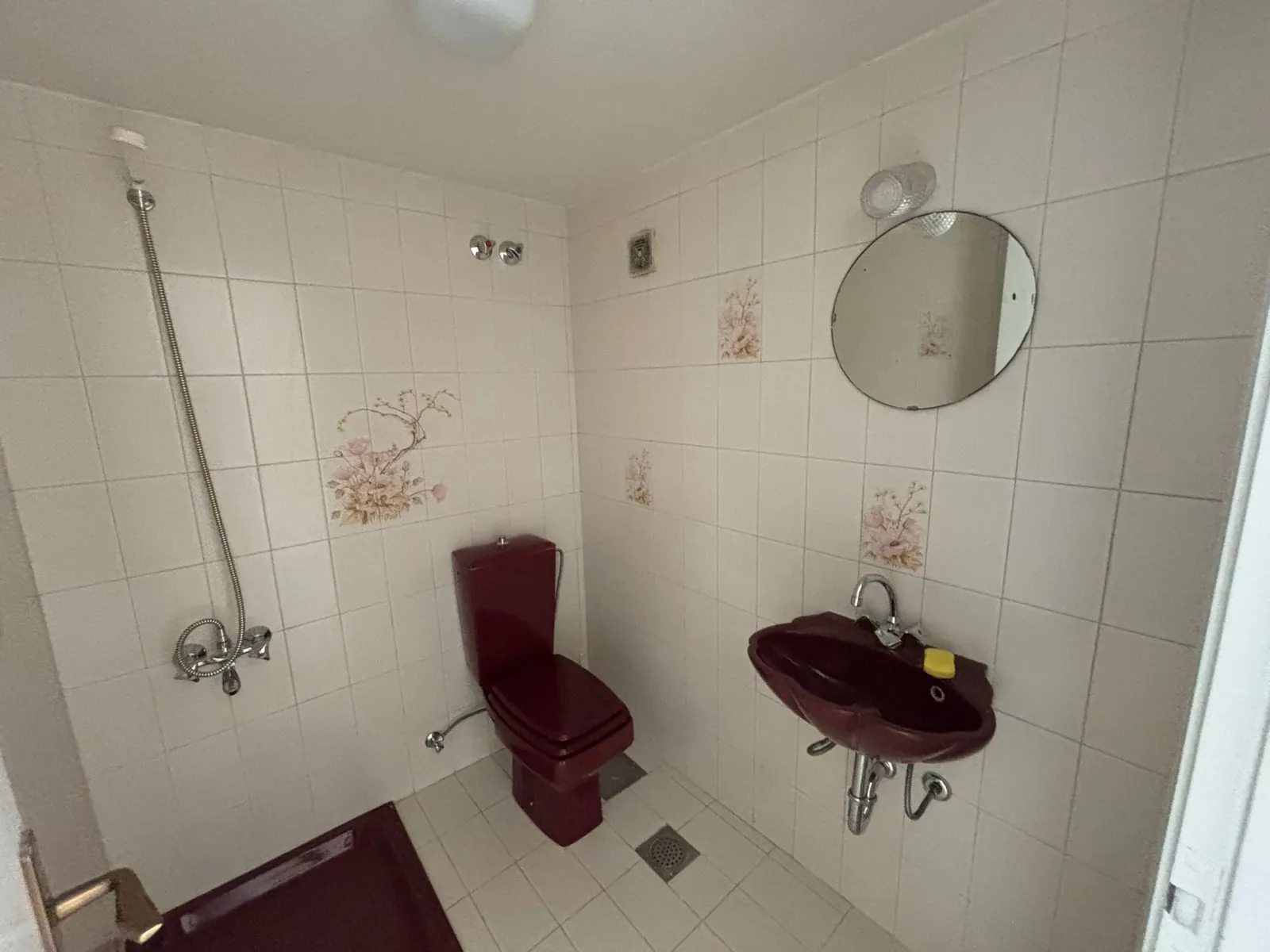 Unfurnished Apartment For Rent with Nice View in Biyada — photo 9