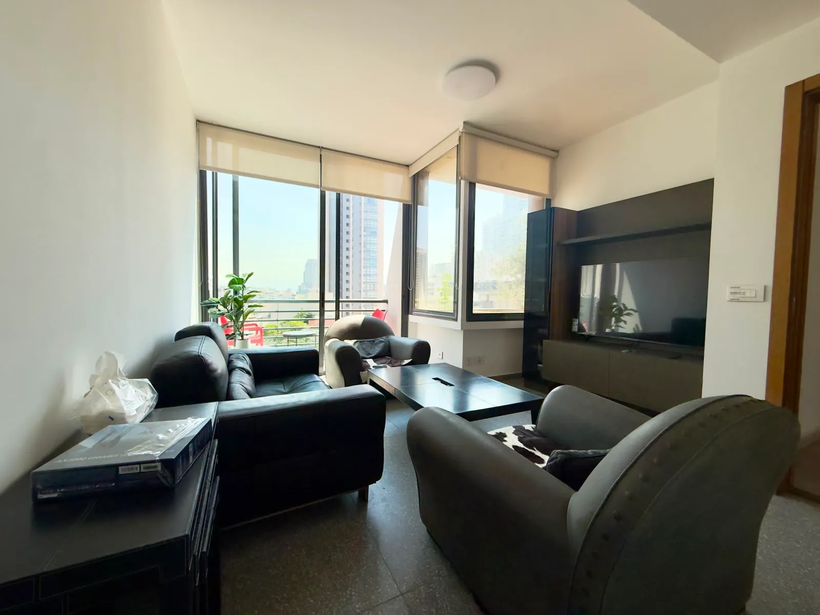 Modern Loft with City View For Rent in Achrafieh, Carré D'or — photo 3