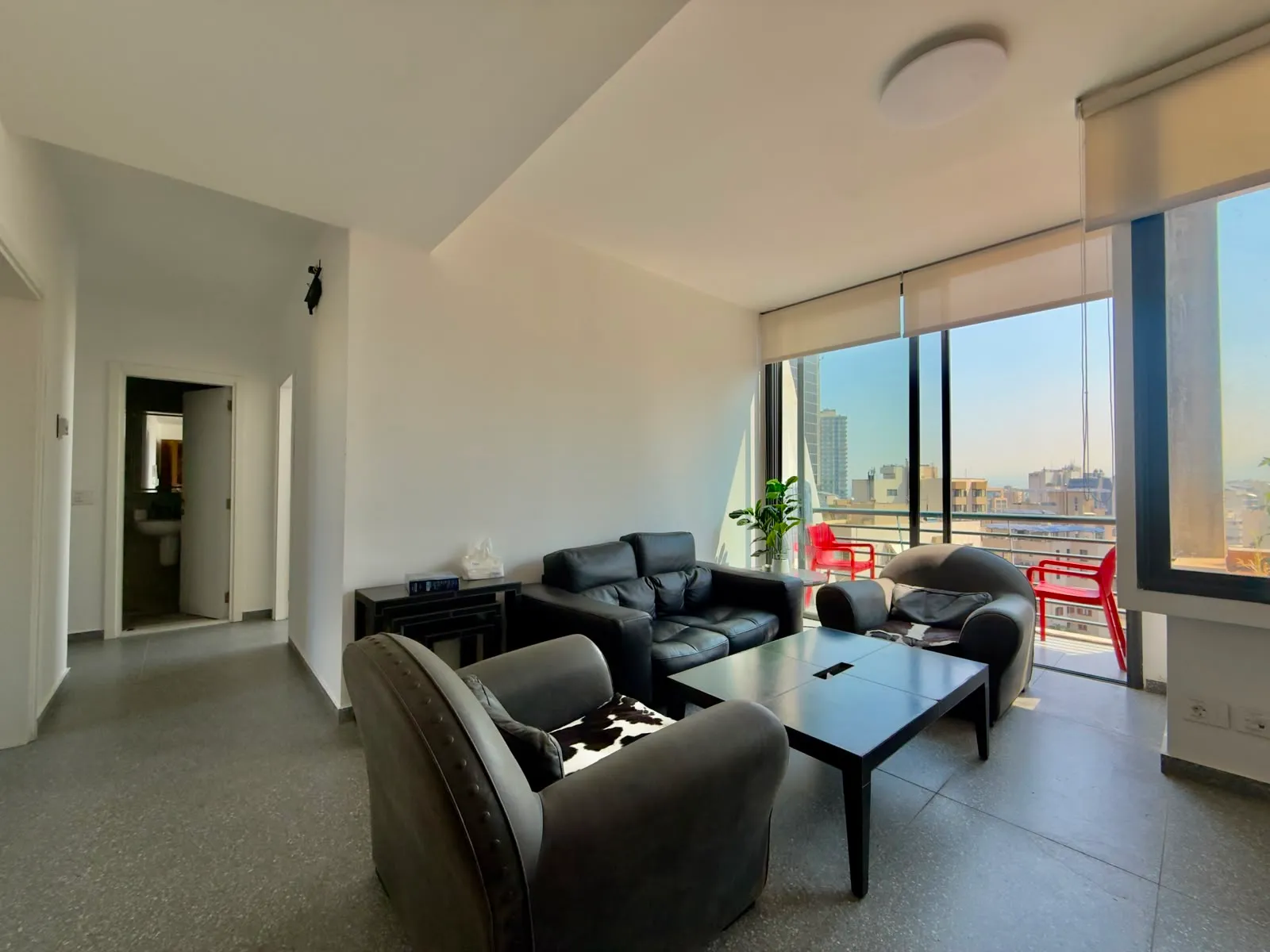 Modern Loft with City View For Rent in Achrafieh, Carré D'or — photo 4