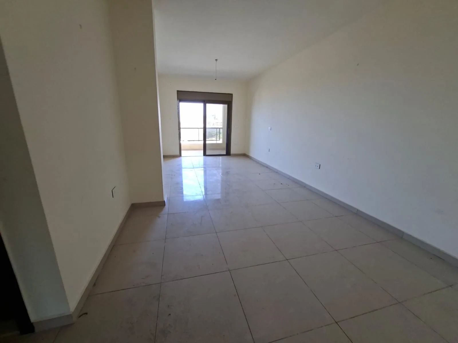 Duplex Apartment For Sale in Blat, Jbeil Near LAU — الصورة 3