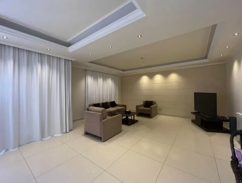 Furnished Apartment For Sale with Mountain View in Amioun, Koura — الصورة 3