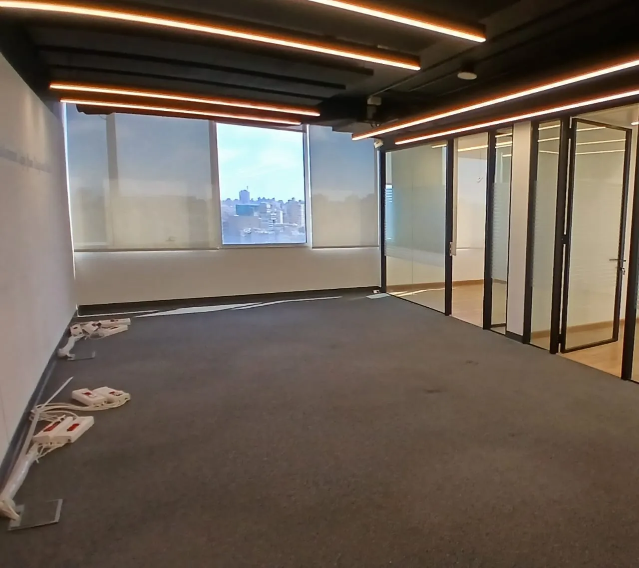 640 SQM Office For Sale with City View in Horsh Tabet — الصورة 4