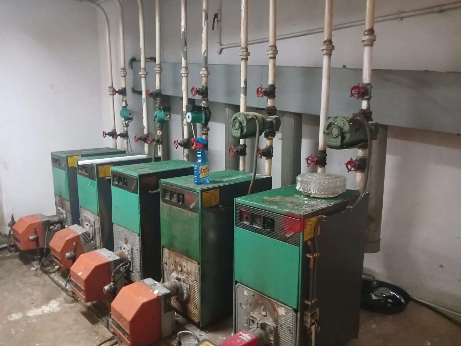 5 Floors Building in A Prime Location For Sale In Biyada, Kornet Chehwan — الصورة 10