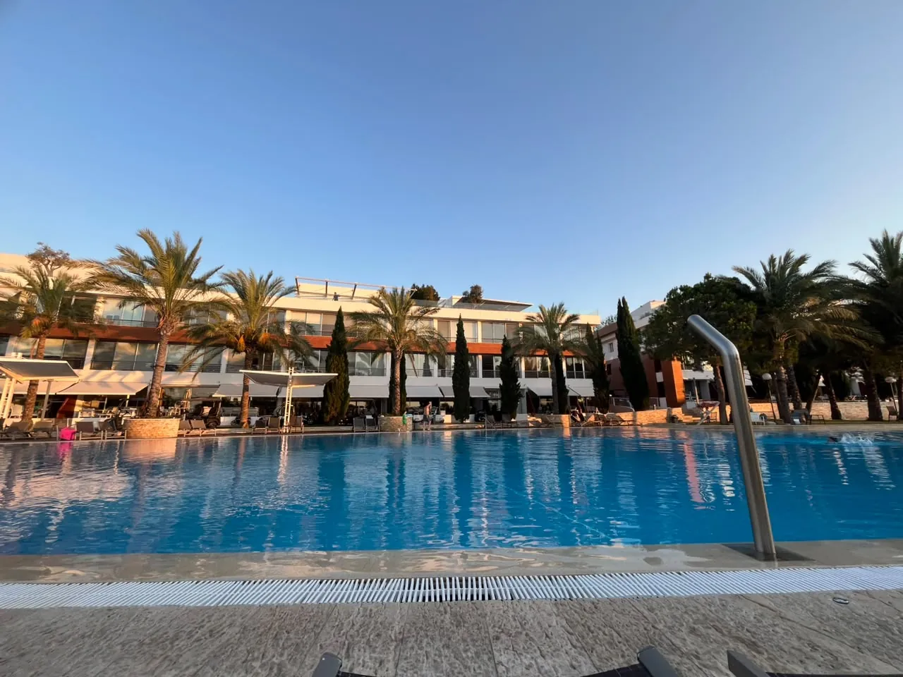 Chalet in A Well-Known Resort For Sale in Anfe — الصورة 3