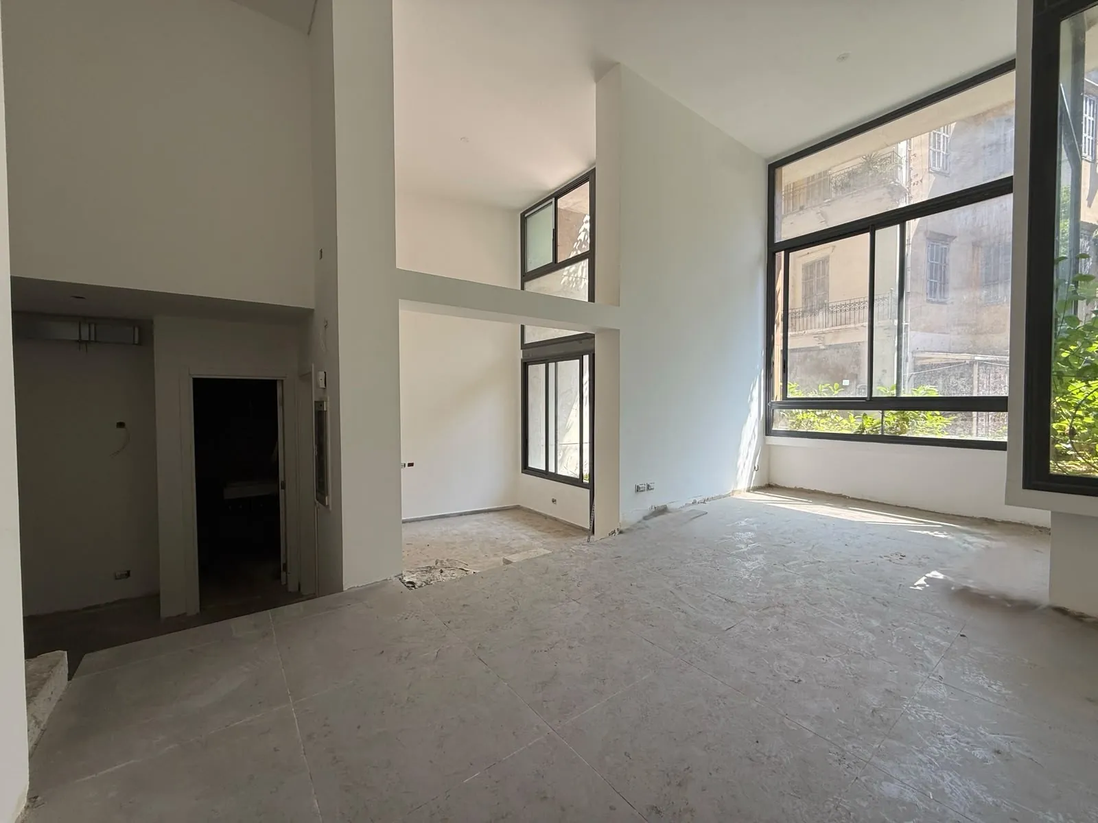 Brand New Loft For Sale in Achrafieh, Abdel Wahab — الصورة 2