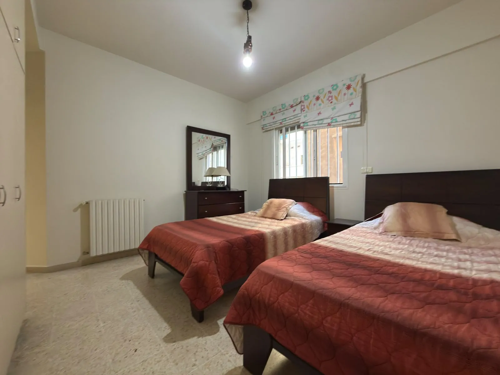Well-Designed Apartment For Sale in Achrafieh, Rizk — الصورة 10