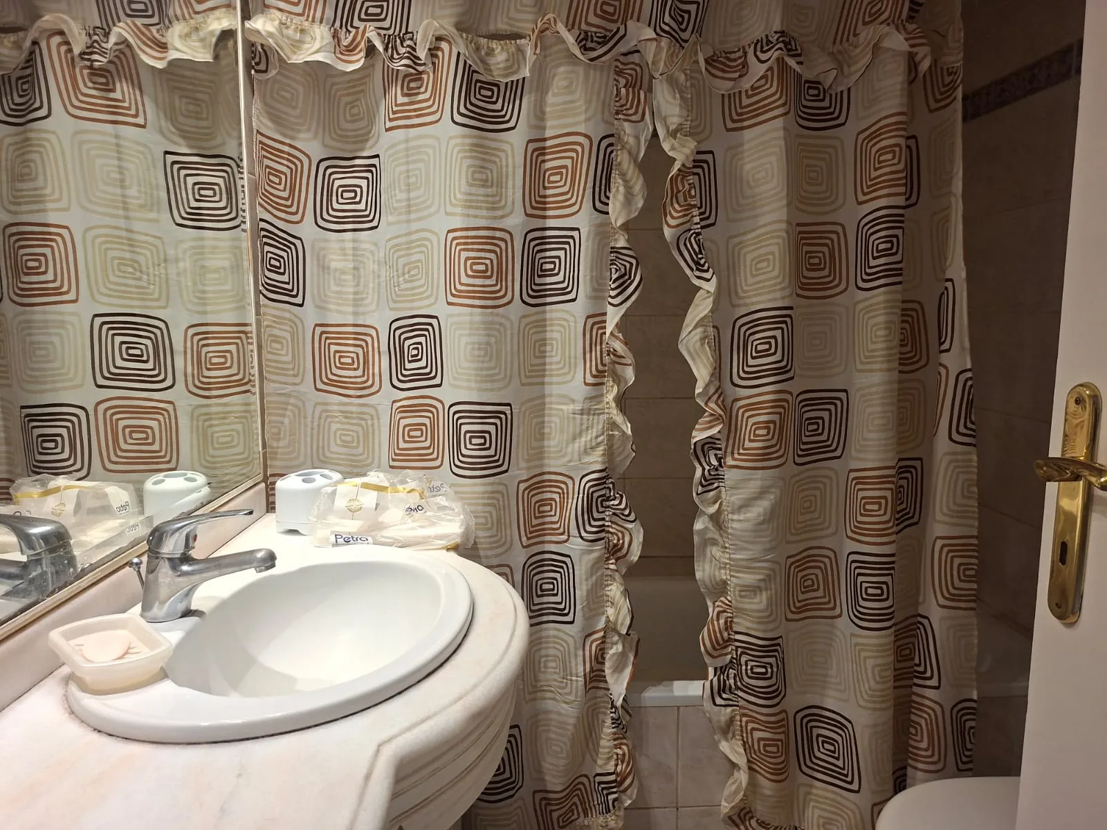 Apartment For Rent in Ras El Nabeh — الصورة 10