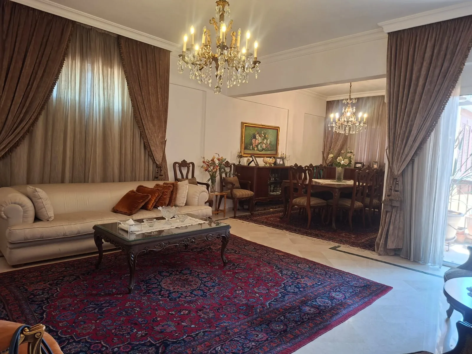 Apartment For Rent in Ras El Nabeh — الصورة 2