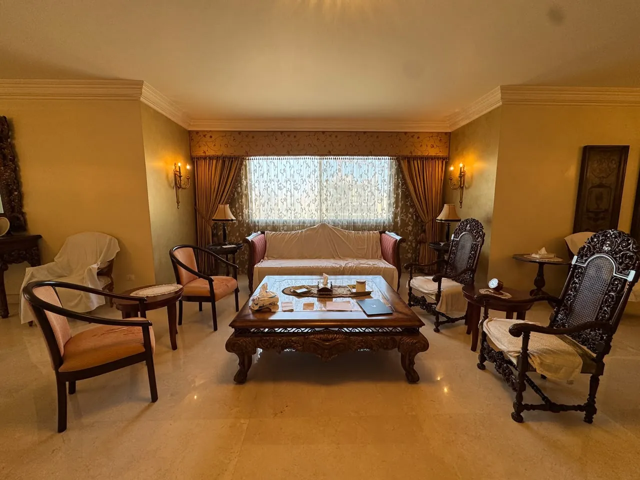 High-End Apartment For Rent in Ramlet Al Bayda, Beirut — photo 3