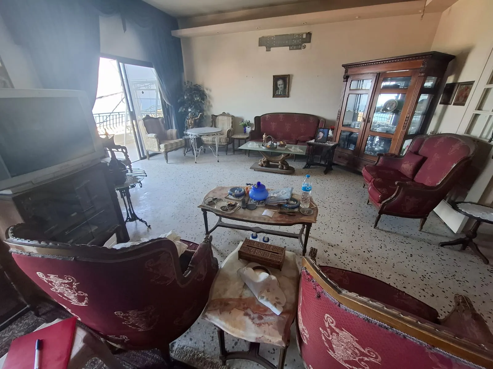 3-Bedroom Apartment With Sea View For Sale in Zouk Mosbeh — الصورة 10