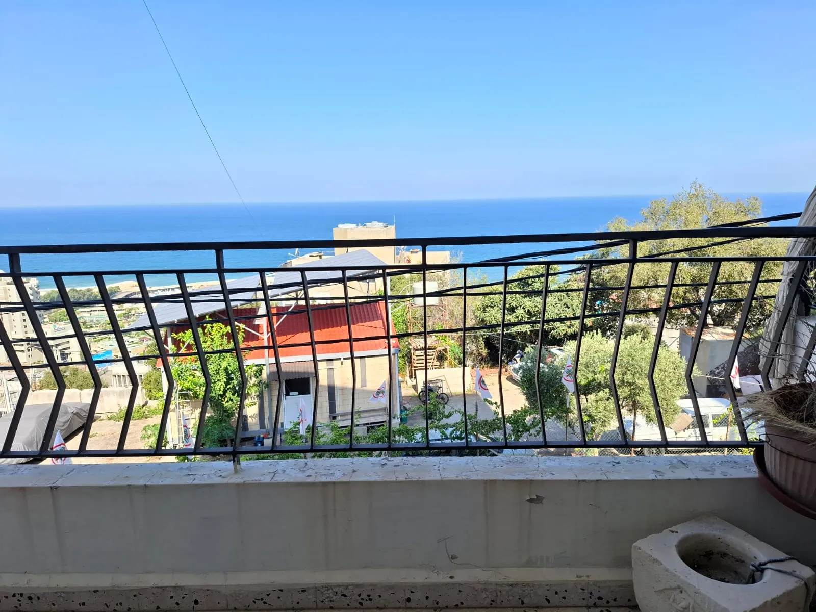 3-Bedroom Apartment With Sea View For Sale in Zouk Mosbeh — الصورة 2