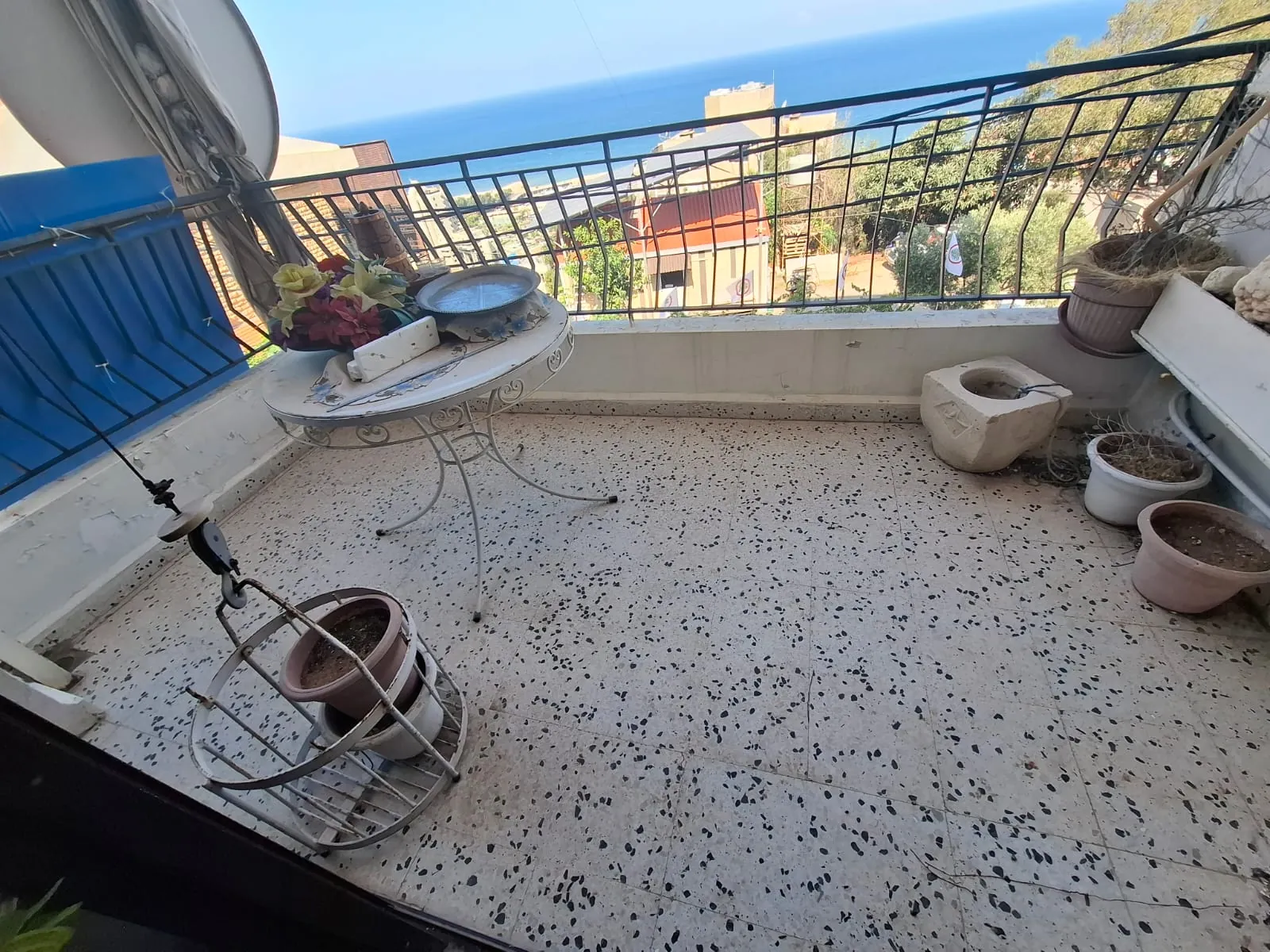 3-Bedroom Apartment With Sea View For Sale in Zouk Mosbeh — الصورة 3