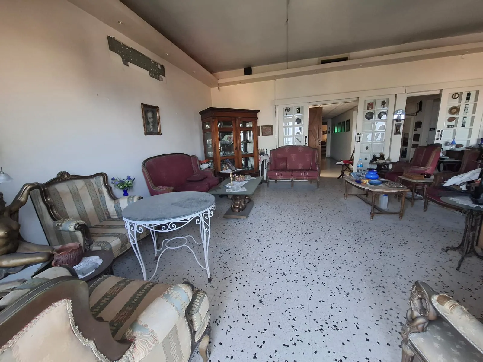 3-Bedroom Apartment With Sea View For Sale in Zouk Mosbeh — الصورة 4