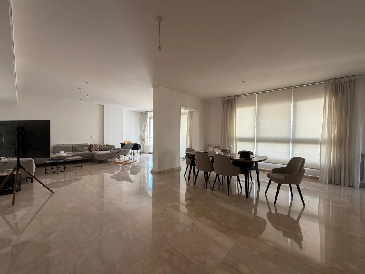 Modern & Furnished Apartment For Rent in Achrafieh, Rizk
