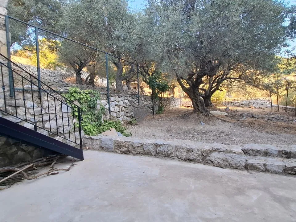 Furnished Stand Alone House For Rent in Lehfed, Jbeil — الصورة 2
