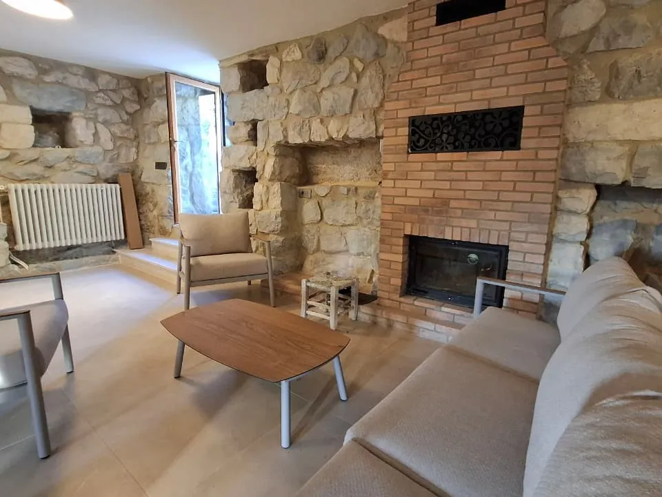 Furnished Stand Alone House For Rent in Lehfed, Jbeil — الصورة 6