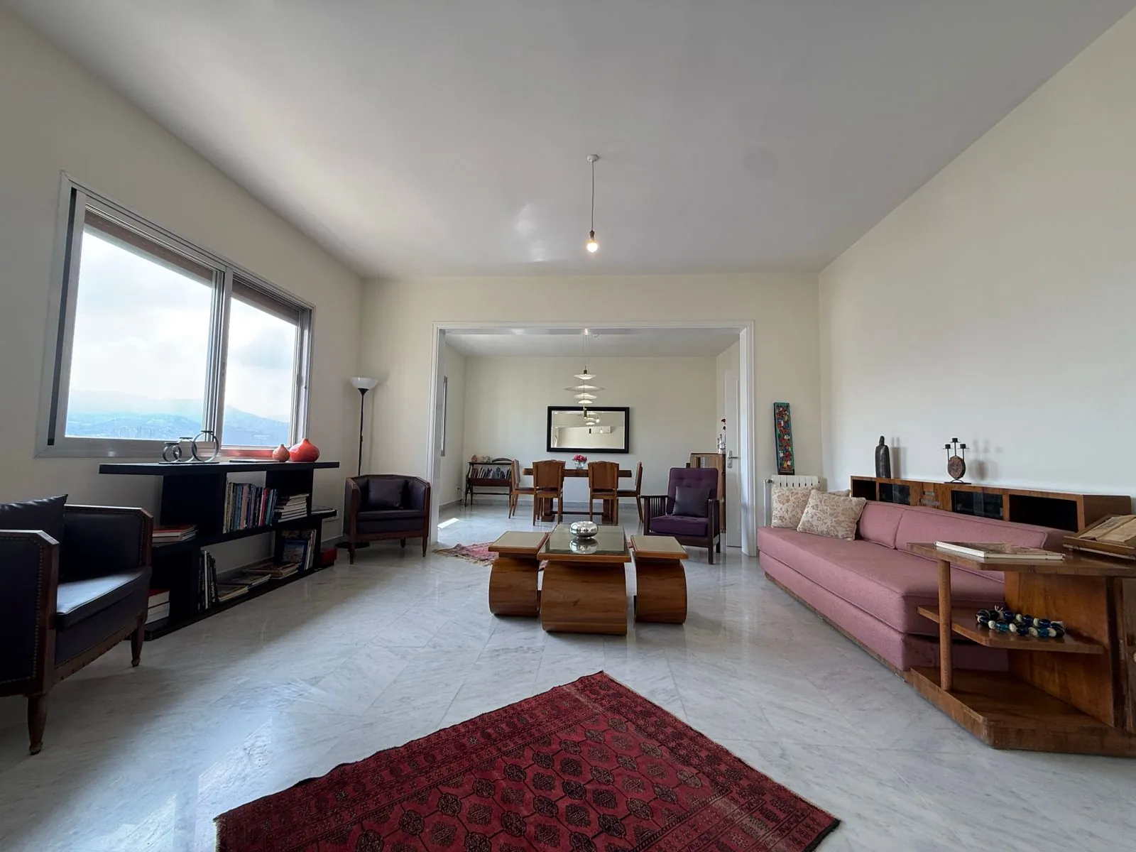 Bright & Furnished Apartment With City View For Rent in Achrafieh, Sioufi — الصورة 4