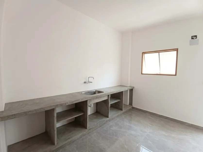 3-Bedroom Unfurnished Apartment in Prime Location For Rent in Pasteur — photo 2