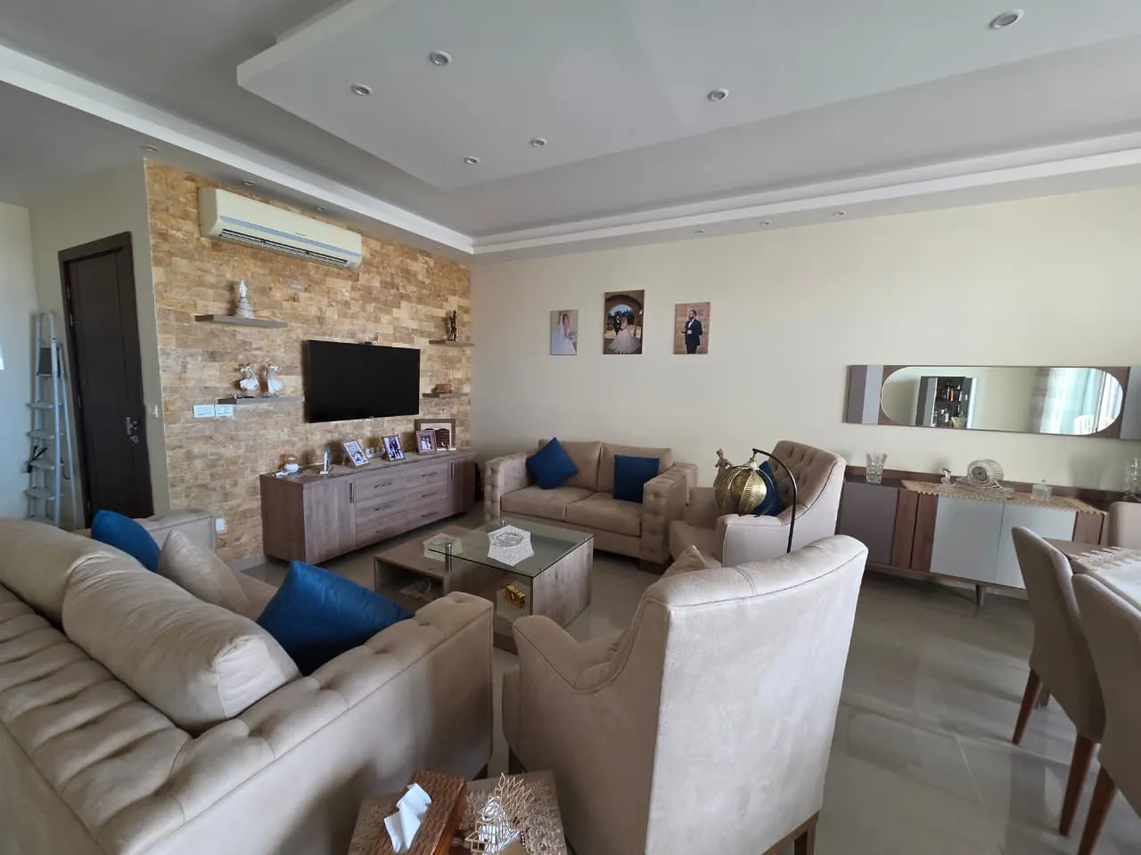 Fully Decorated Apartment For Sale in Gated Community in Fanar — الصورة 2