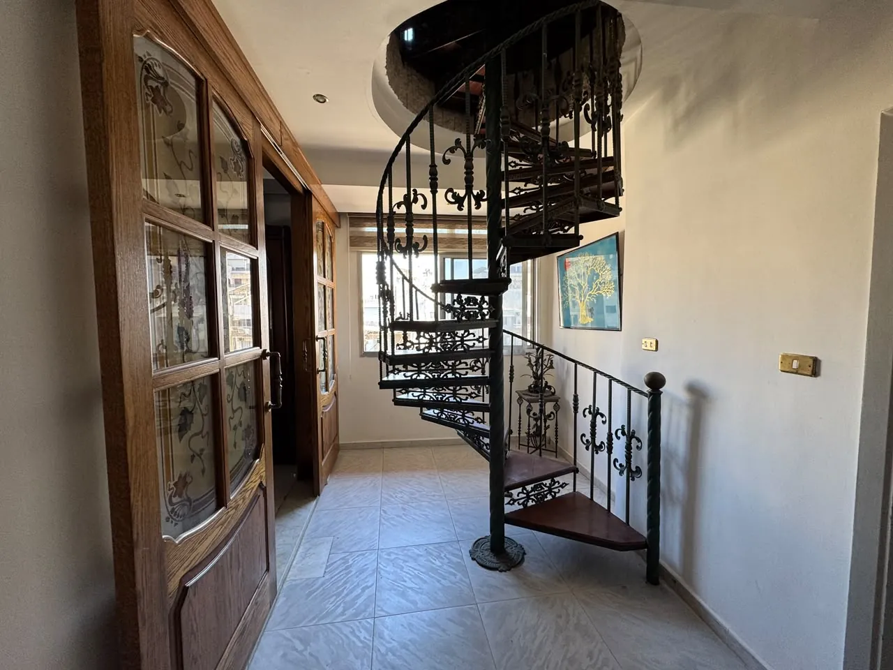 3-Bedroom Duplex For Rent in Hamra, Ras Beirut — الصورة 7