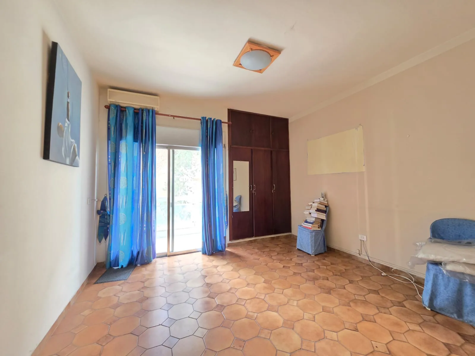 Spacious Apartment For Sale in Baabda, Brasilia — الصورة 6