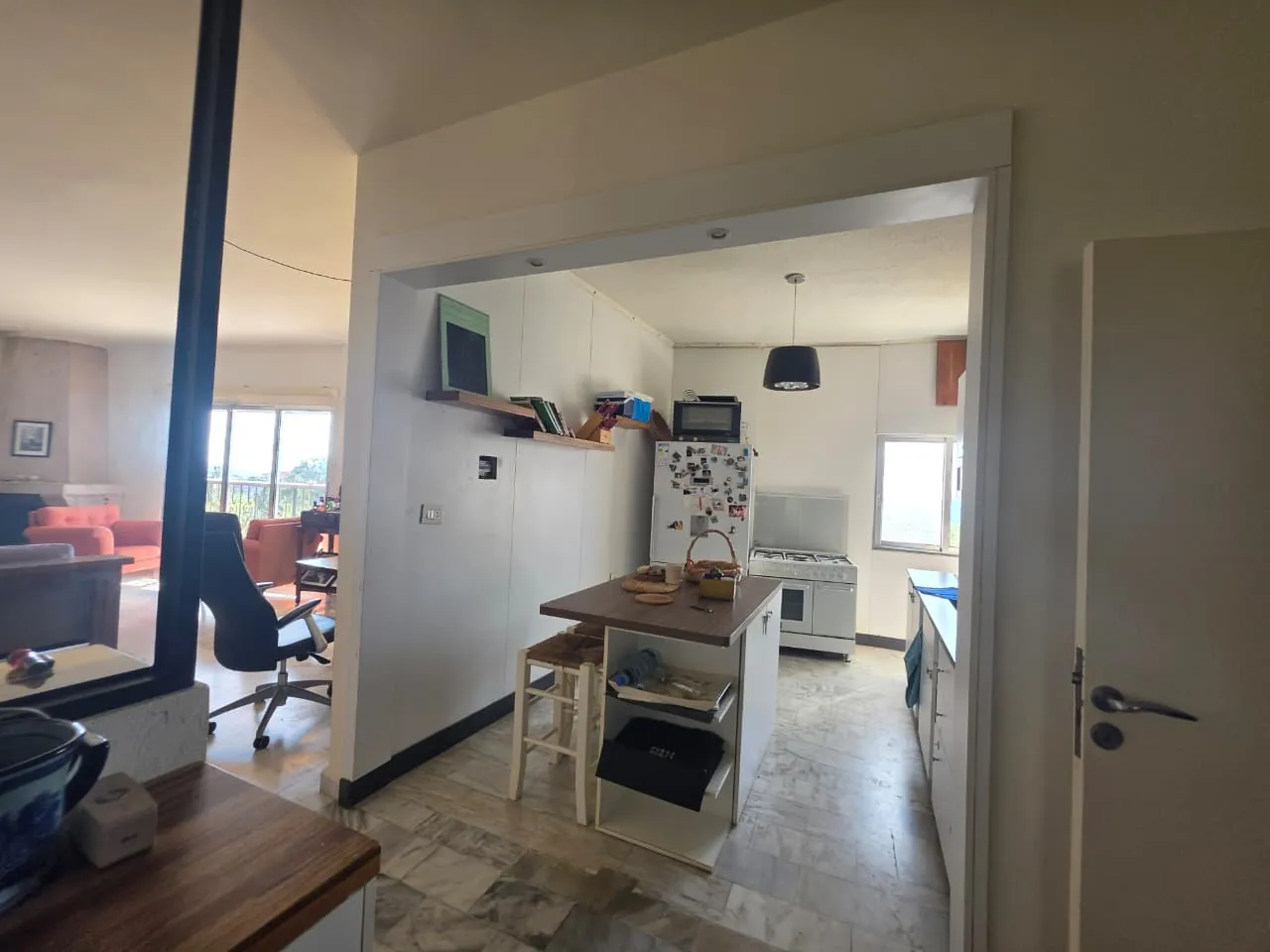 Fully Furnished Apartment For Rent in Batroun — الصورة 7