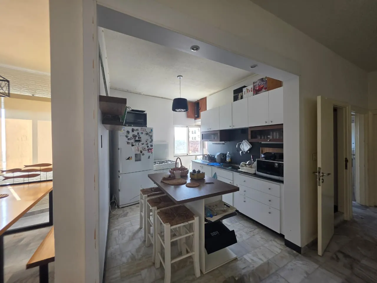 Fully Furnished Apartment For Rent in Batroun — الصورة 8