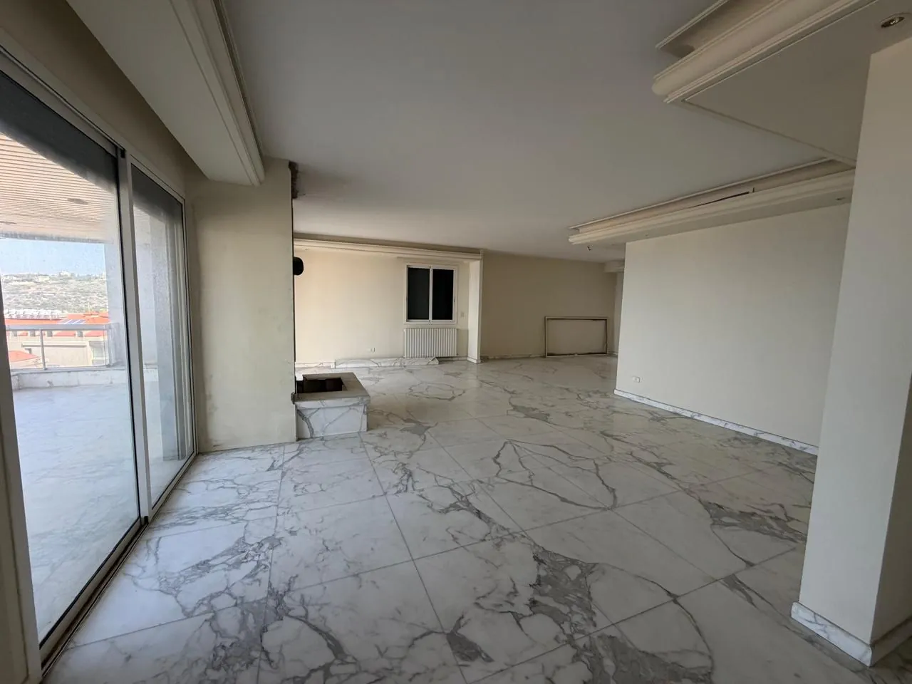Apartment With Full Sea View For Sale in Kfarhbeib — الصورة 4