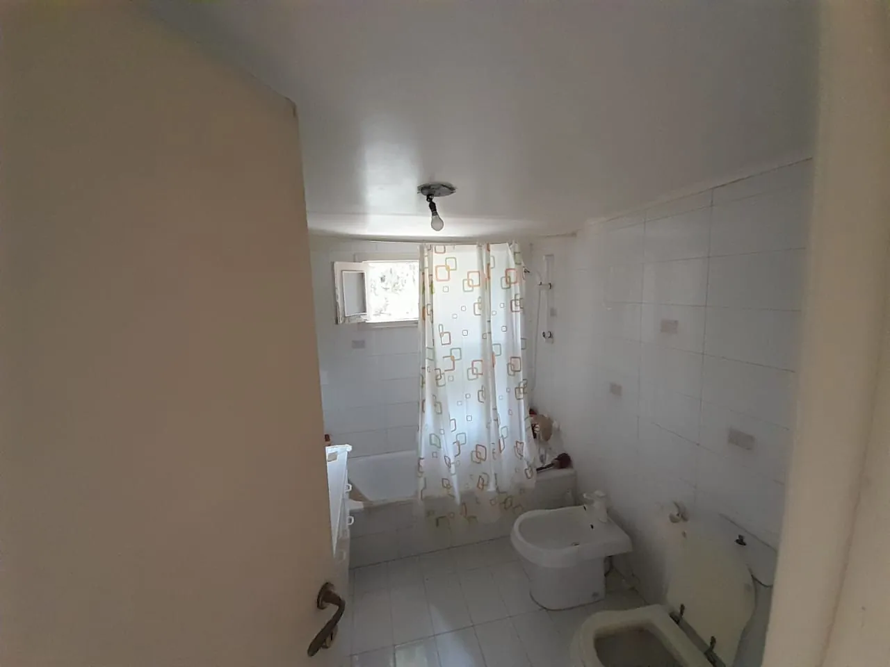 Fully Furnished Apartment In a Calm Area For Rent in Mansourieh — الصورة 7