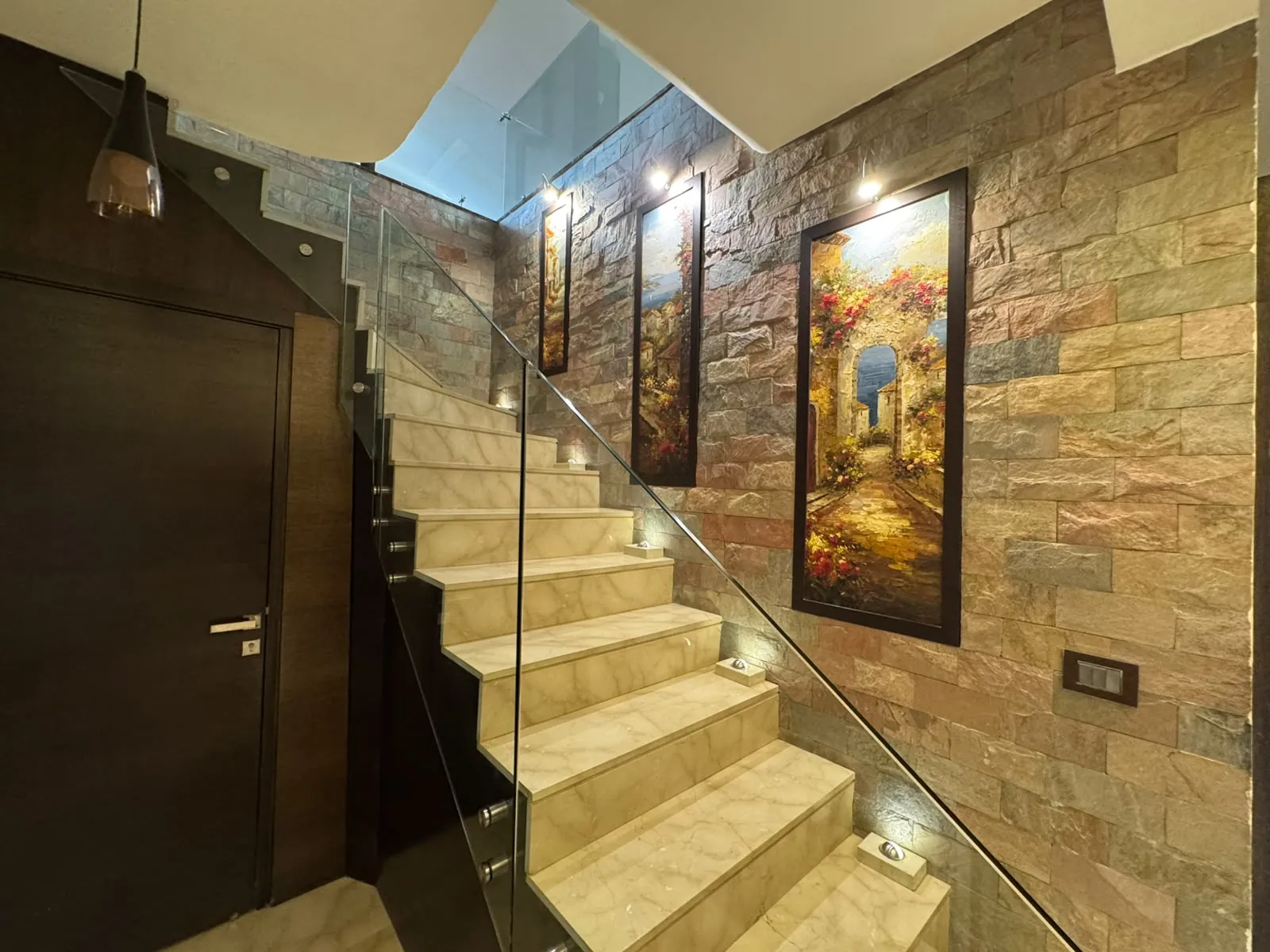 Duplex With Terrace & Unlockable View For Sale in Mansourieh — photo 8