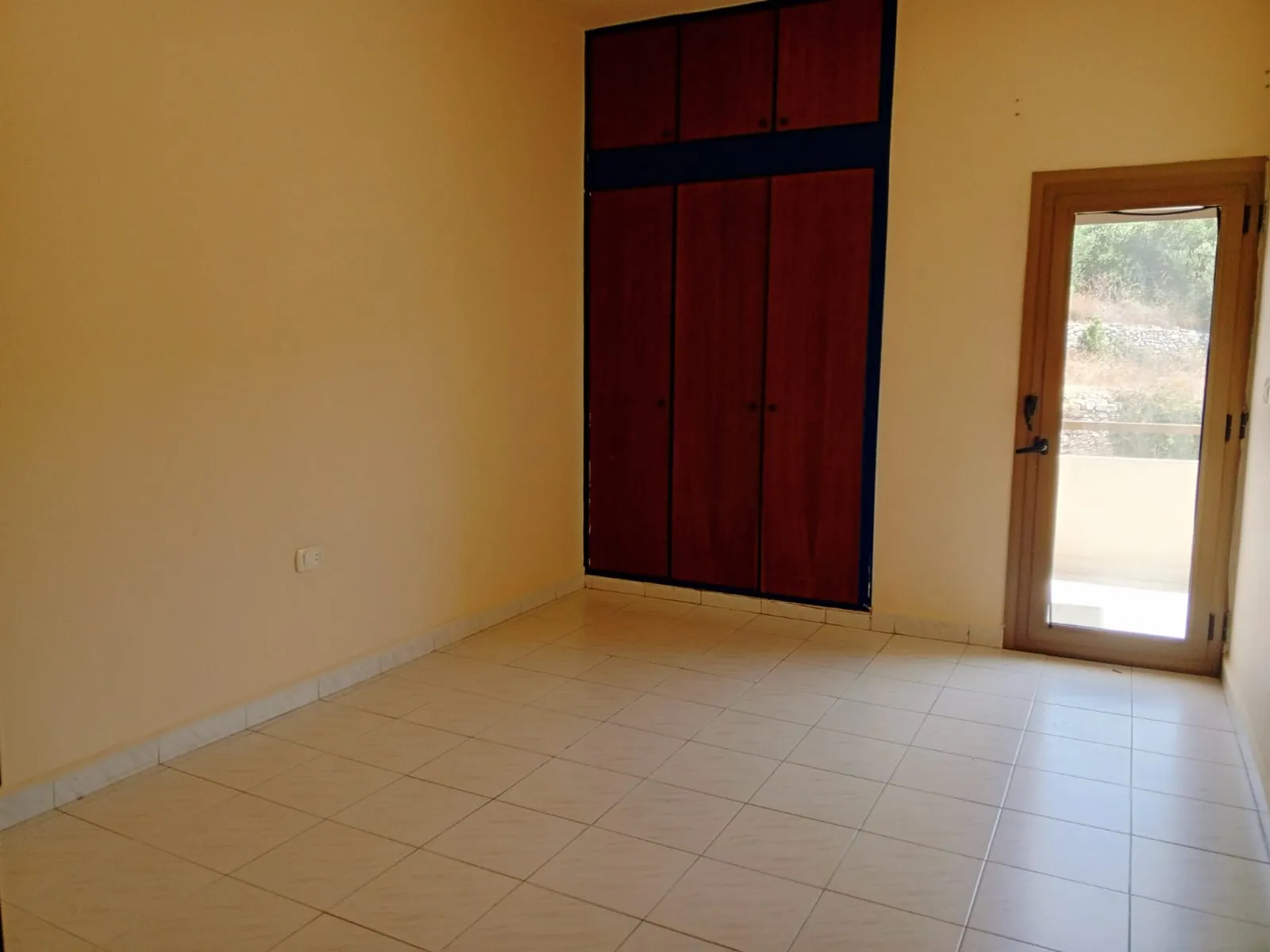 Apartment With Open Sea & Mountain View For Sale in Blat, Jbeil — الصورة 7