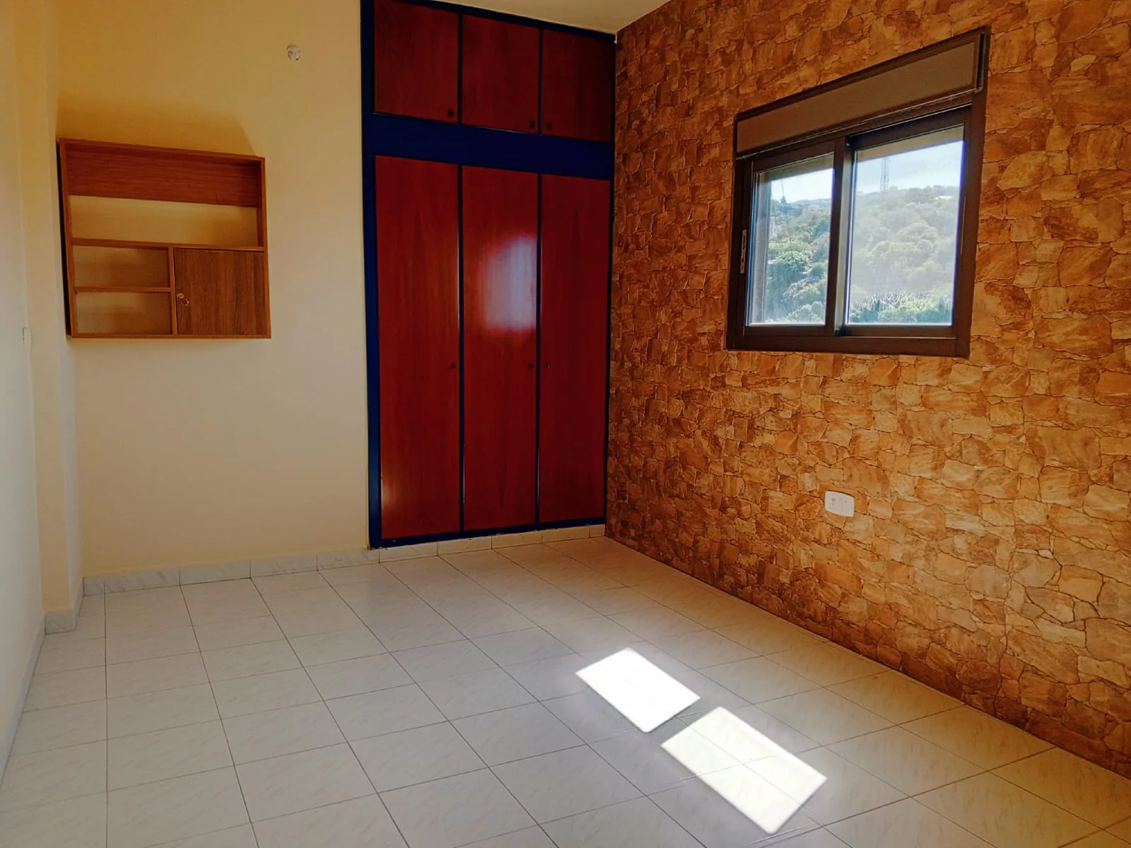 Apartment With Open Sea & Mountain View For Sale in Blat, Jbeil — الصورة 8