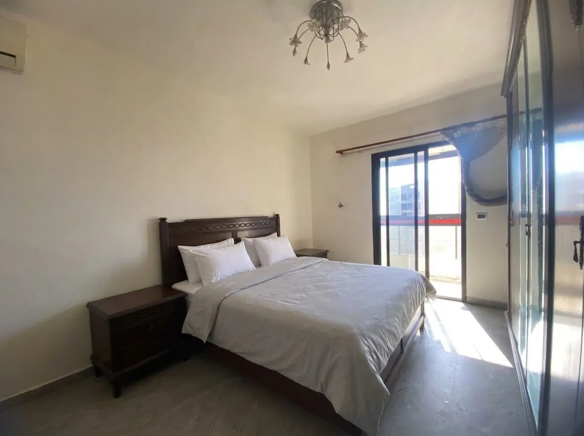 Nice 3-Bedroom Apartment For Sale in Caracas, Ras Beirut — الصورة 7