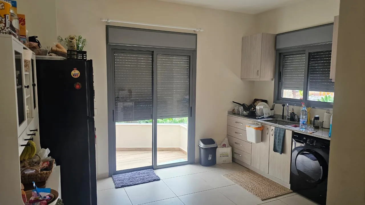 Apartment Walking Distance From Seaside Road For Sale In Fidar — الصورة 3