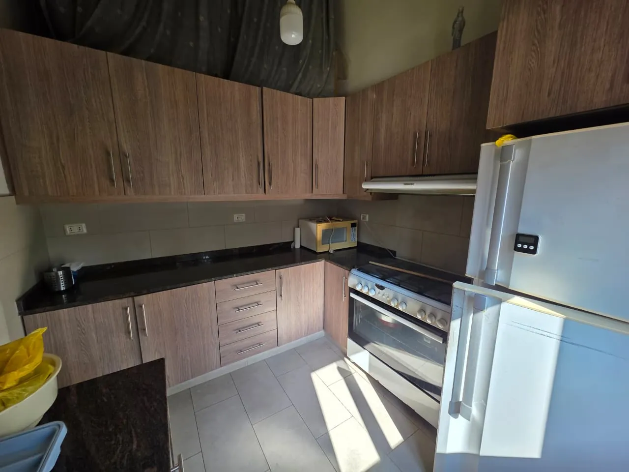 Furnished Apartment In Strategic Location For Rent in Achrafieh, Rmeil — الصورة 7
