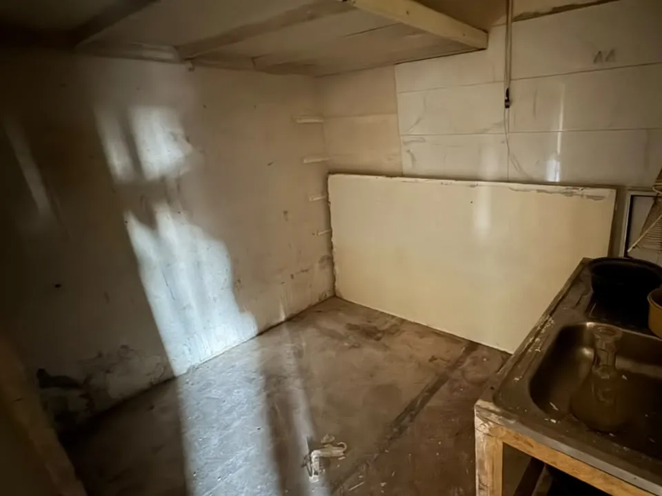 85 SQM Warehouse For Sale In Dekweneh — الصورة 3