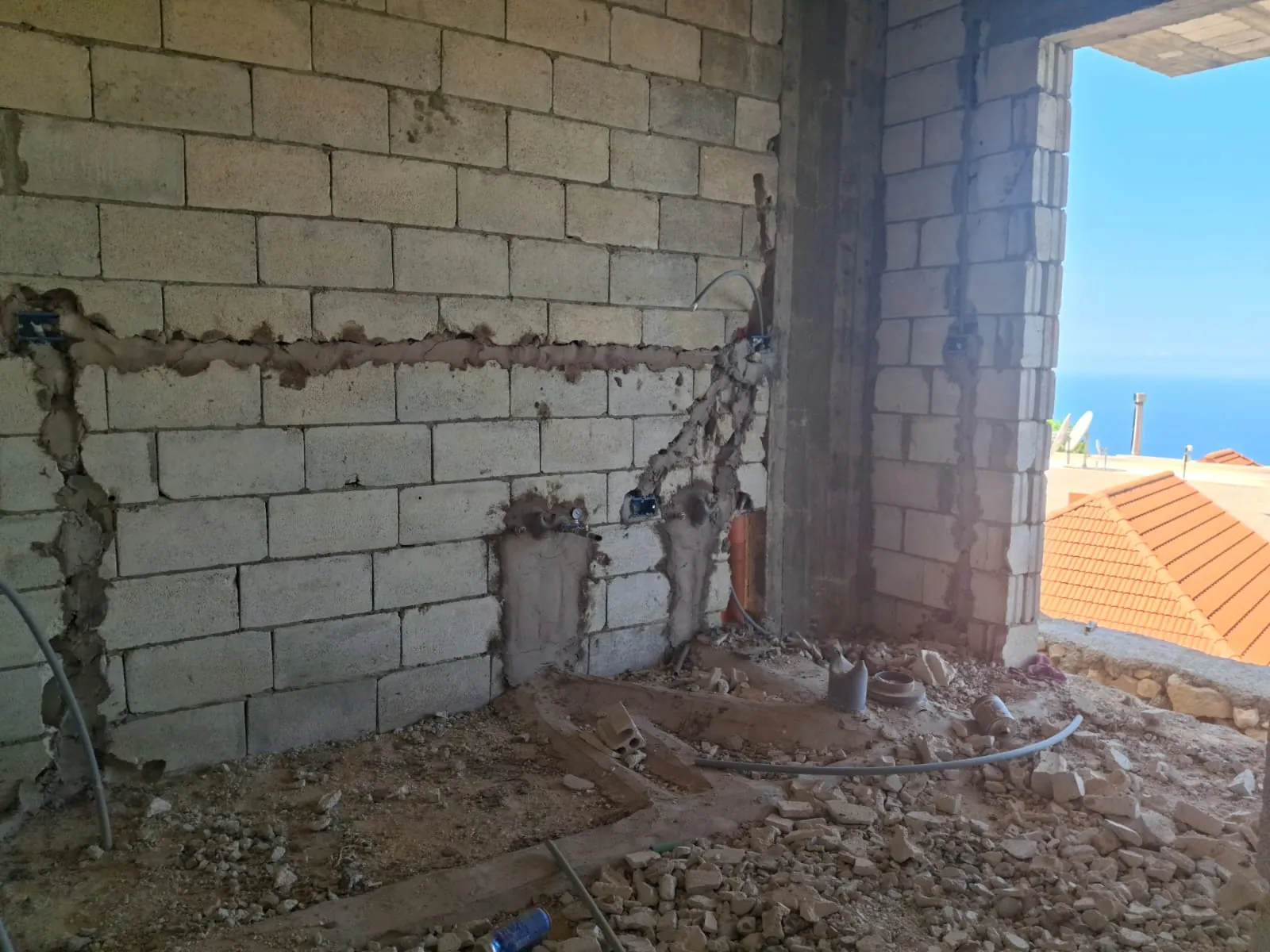 Off Plan!! 2-Bedroom Apartment With Terrace For Sale in Fatqa — الصورة 2