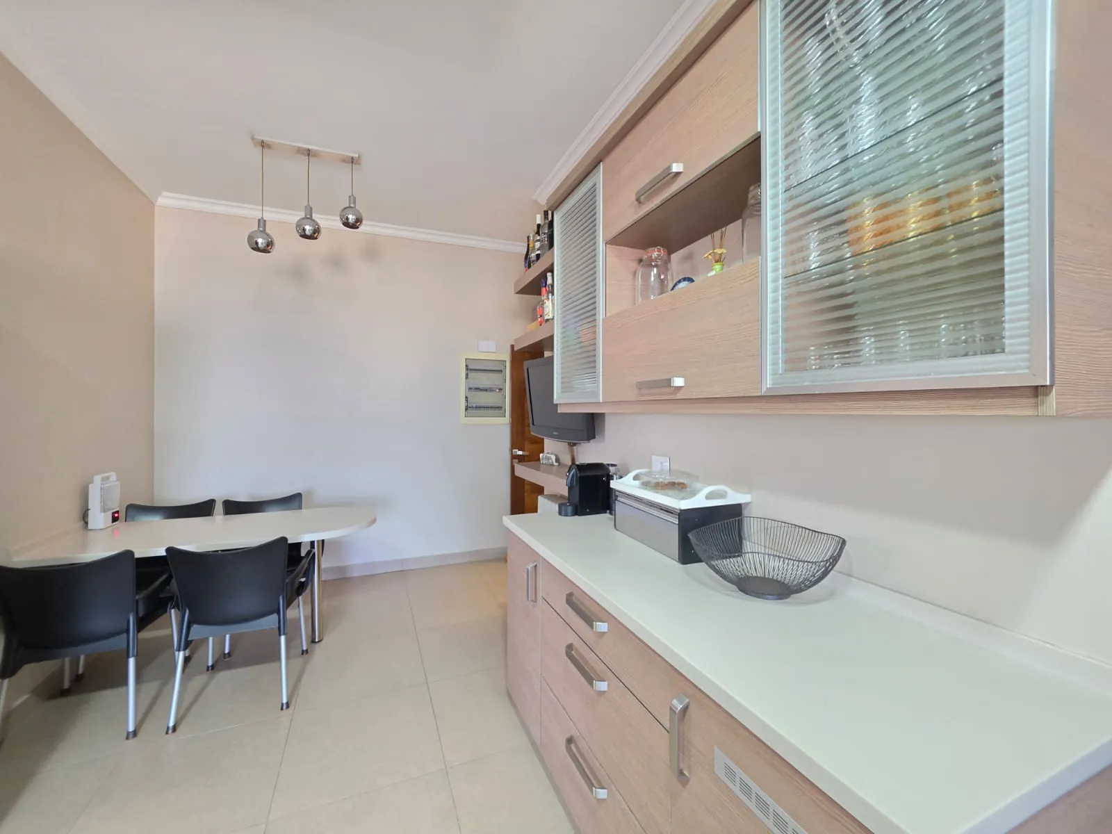 Luxurious Fully Renovated Apartment For Sale in Mar Takla, Hazmieh — photo 9