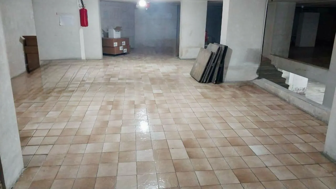 600 SQM Warehouse For Sale in Prime Location in Achrafieh, Sioufi — الصورة 3