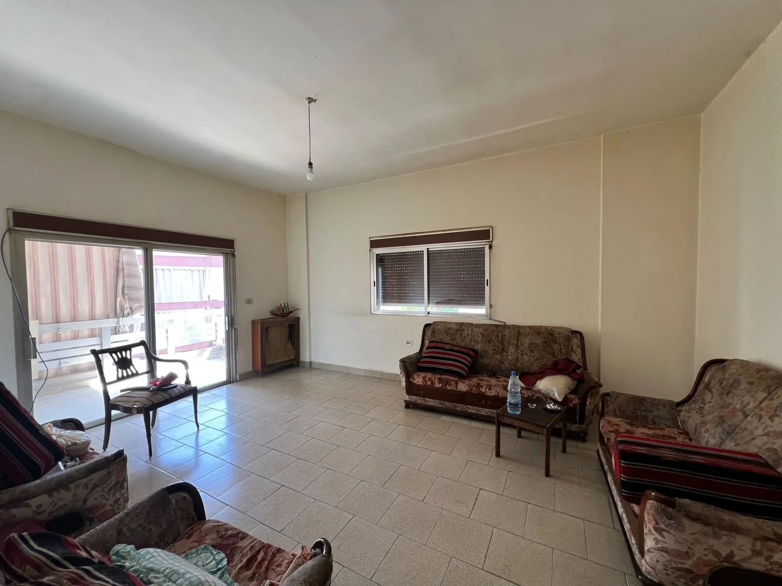 3-Bedroom Apartment For Sale in Hadath Antonine — الصورة 2