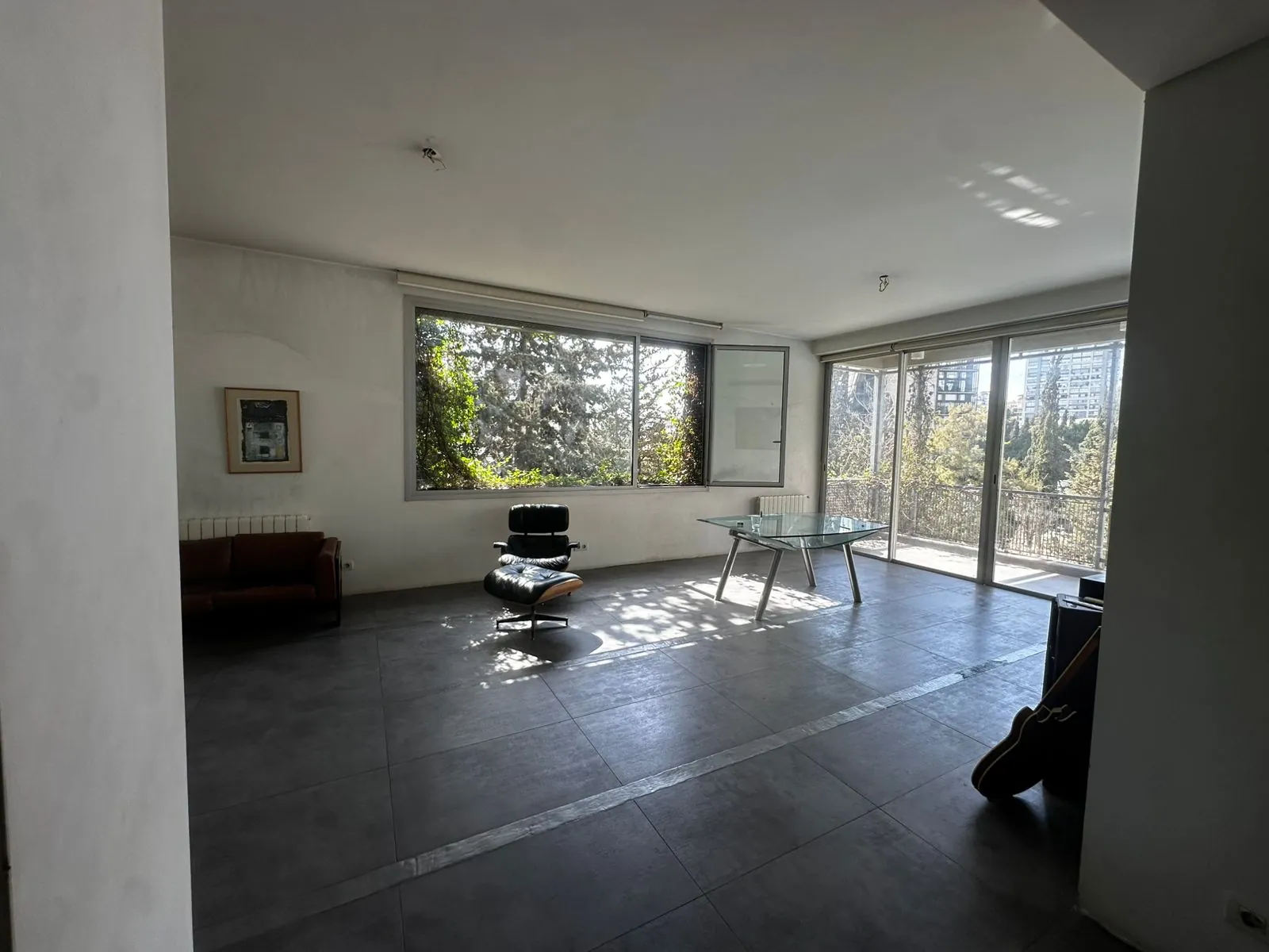 Spacious Apartment For Sale in Achrafieh, Nazareth — photo 2
