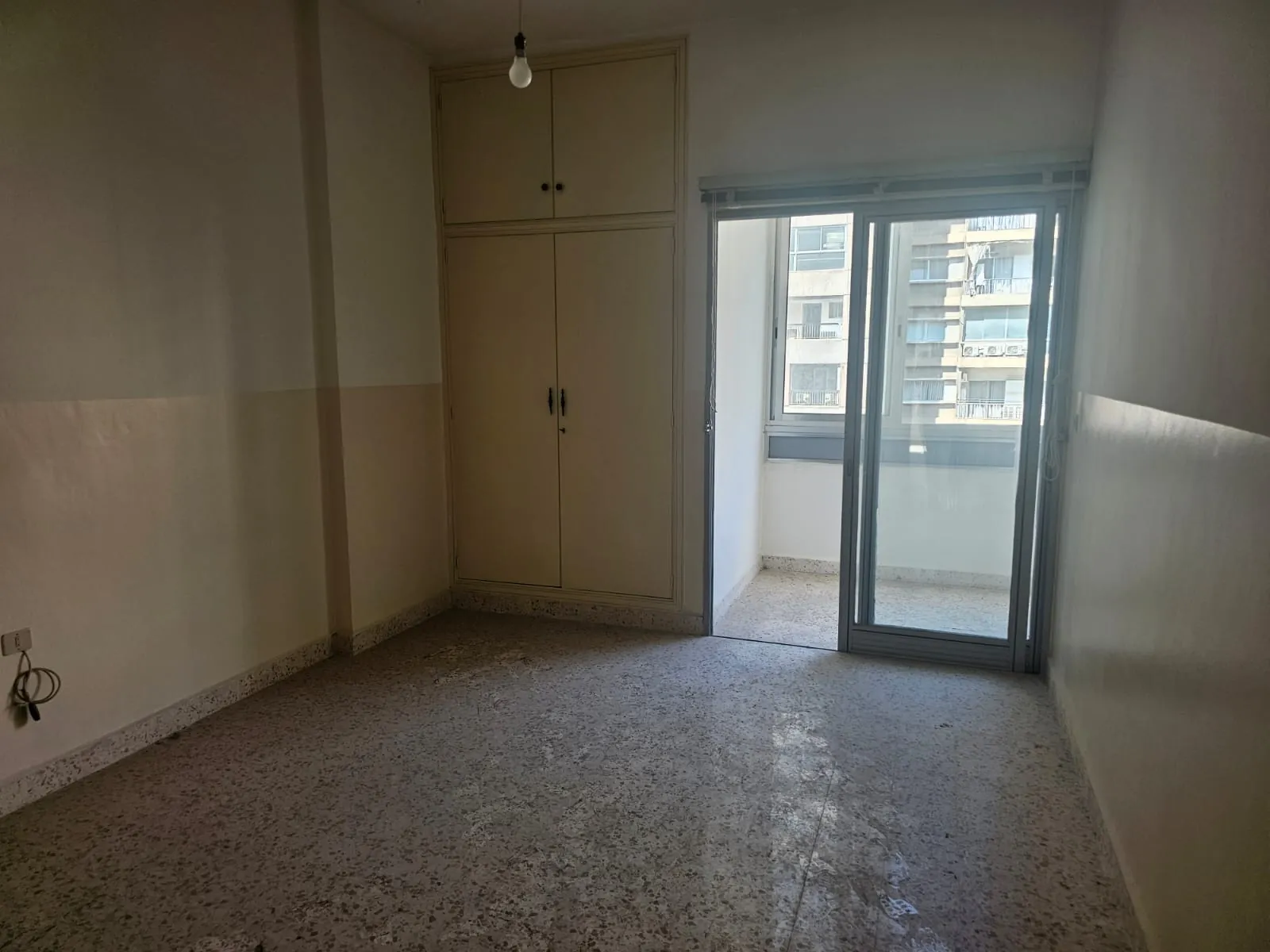 Prime Location Apartment For Sale in Zalka, Amaret Chalhoub — الصورة 6