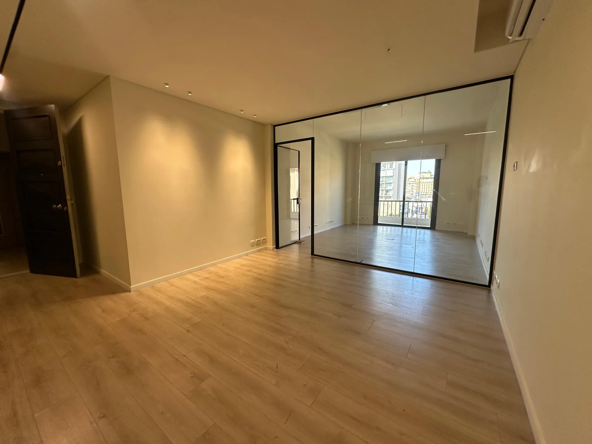 170 SQM Office For Rent in Saifi, Beirut