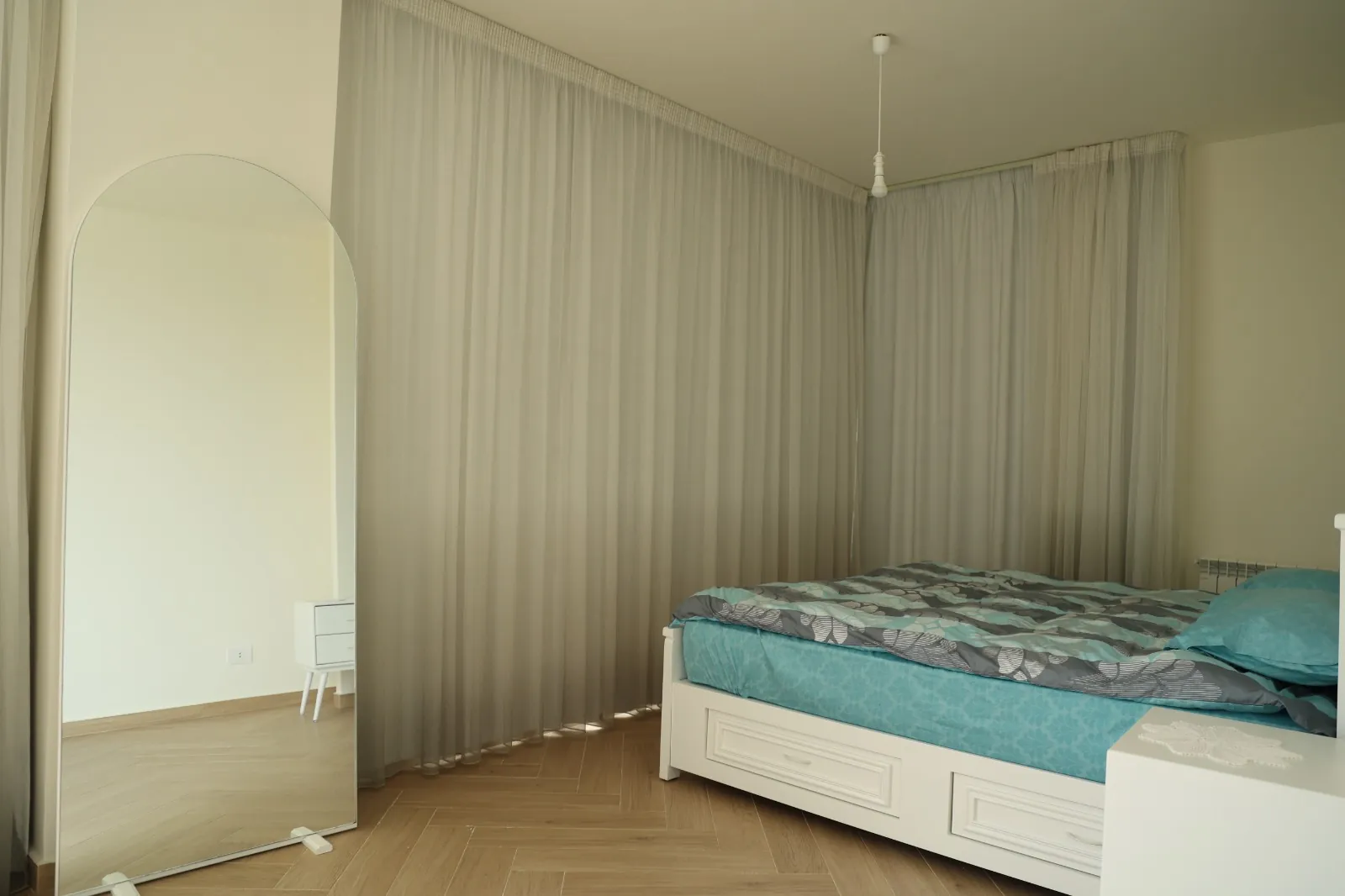 Furnished Charming Villa For Sale in Pine Villas Project in Beit Hebbak, Jbeil — الصورة 10