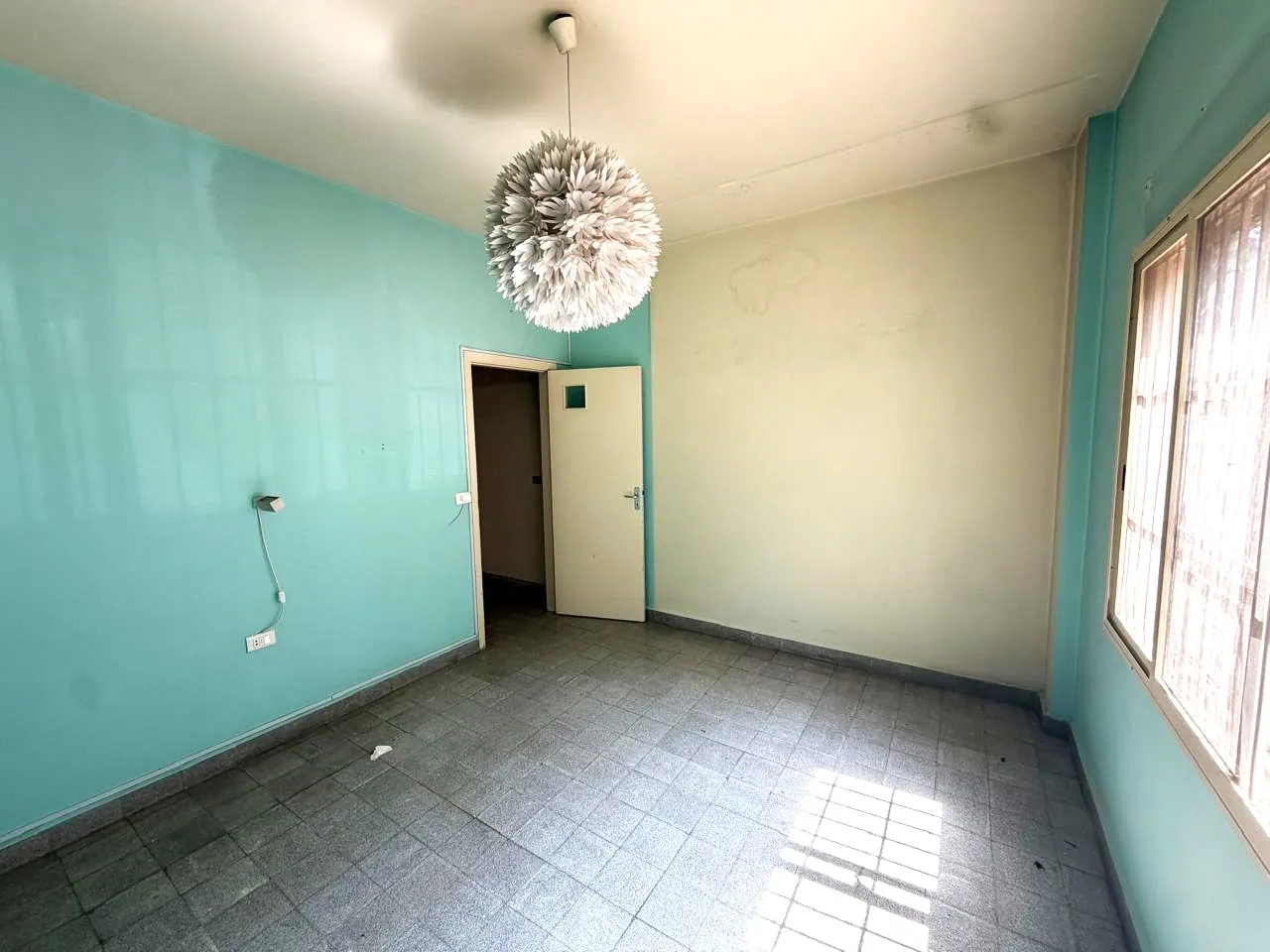 Apartment With Terrace For Sale in Horsh Tabet — الصورة 10